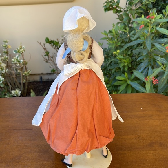 Franklin Heirloom Mint Cinderella Disney doll - Picture 5 of 7